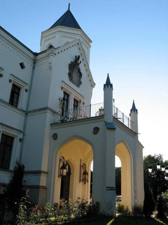 Schlosshotel Bredenfelde Exteriér fotografie