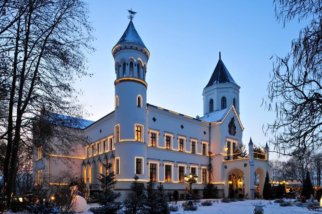 Schlosshotel Bredenfelde Exteriér fotografie