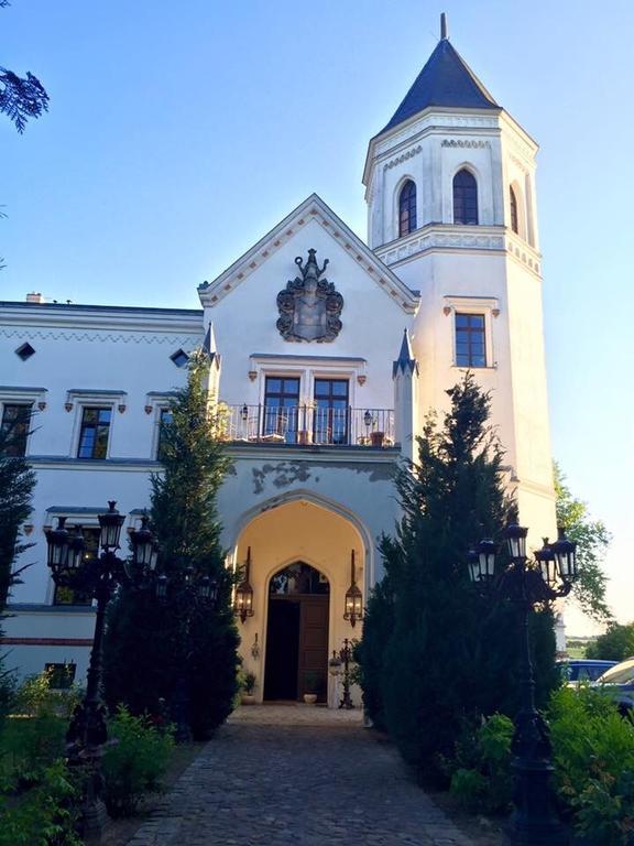 Schlosshotel Bredenfelde Exteriér fotografie