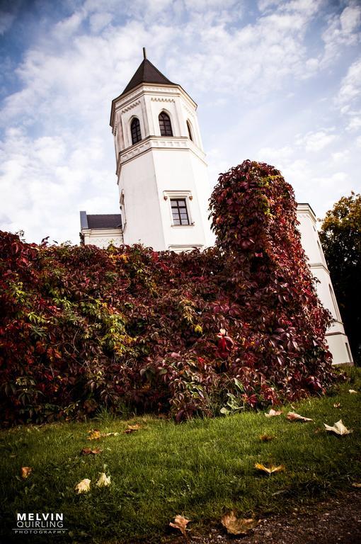 Schlosshotel Bredenfelde Exteriér fotografie